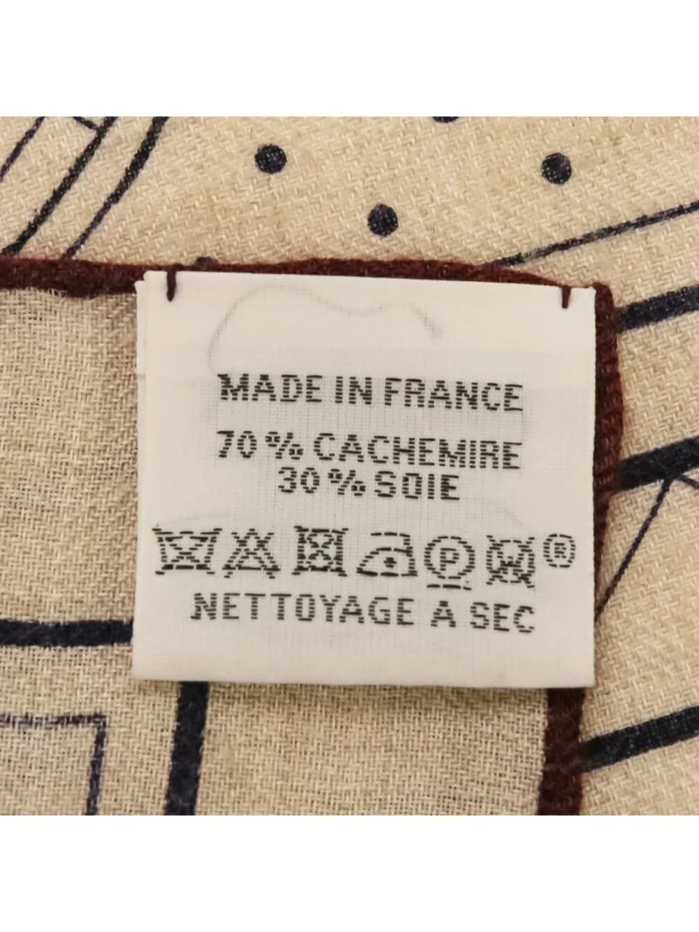 ★SOLD★ Hermes Carre Geant 140 Cheval de Coeur Cashmere Silk Large Scarf Beige - Picture 8 of 15